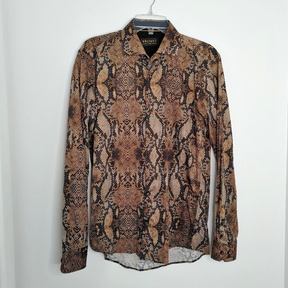 Valiant snakeskin printed 100% cotton button down dress shirt. Size L - Picture 1 of 7
